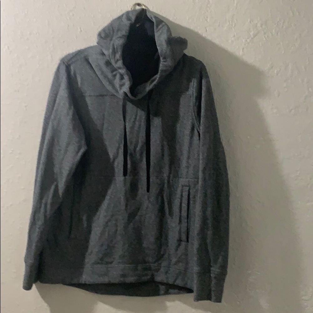 Lululemon Pull Over Seeater